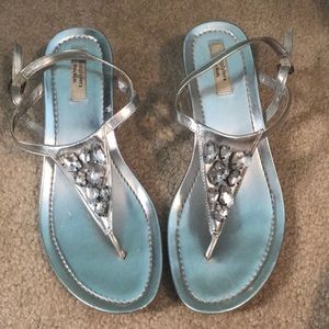 Vera Wang Formal Small Wedges